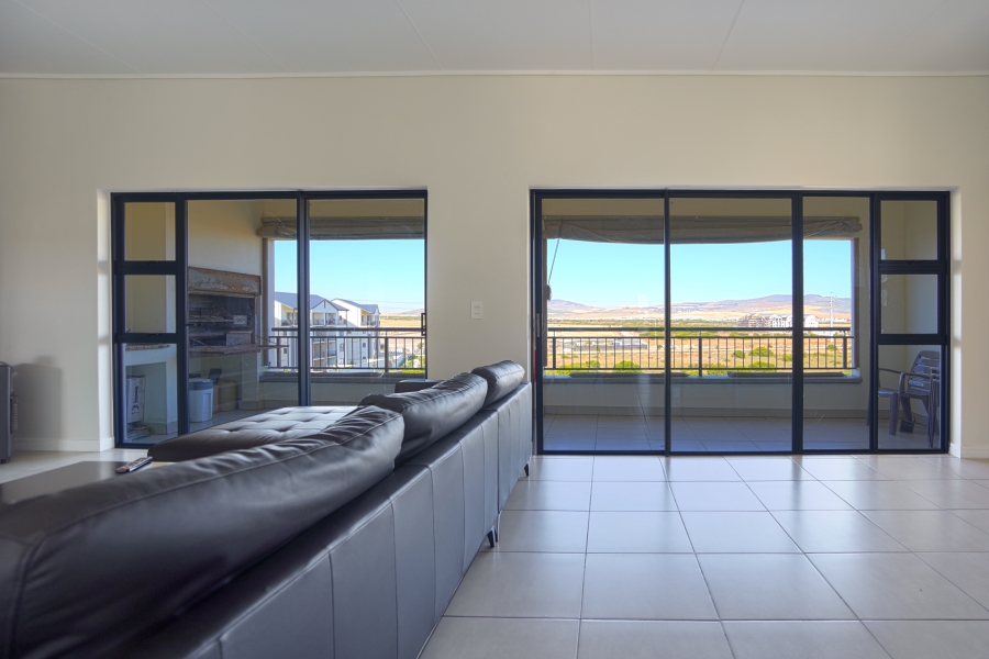 2 Bedroom Property for Sale in Sandown Western Cape